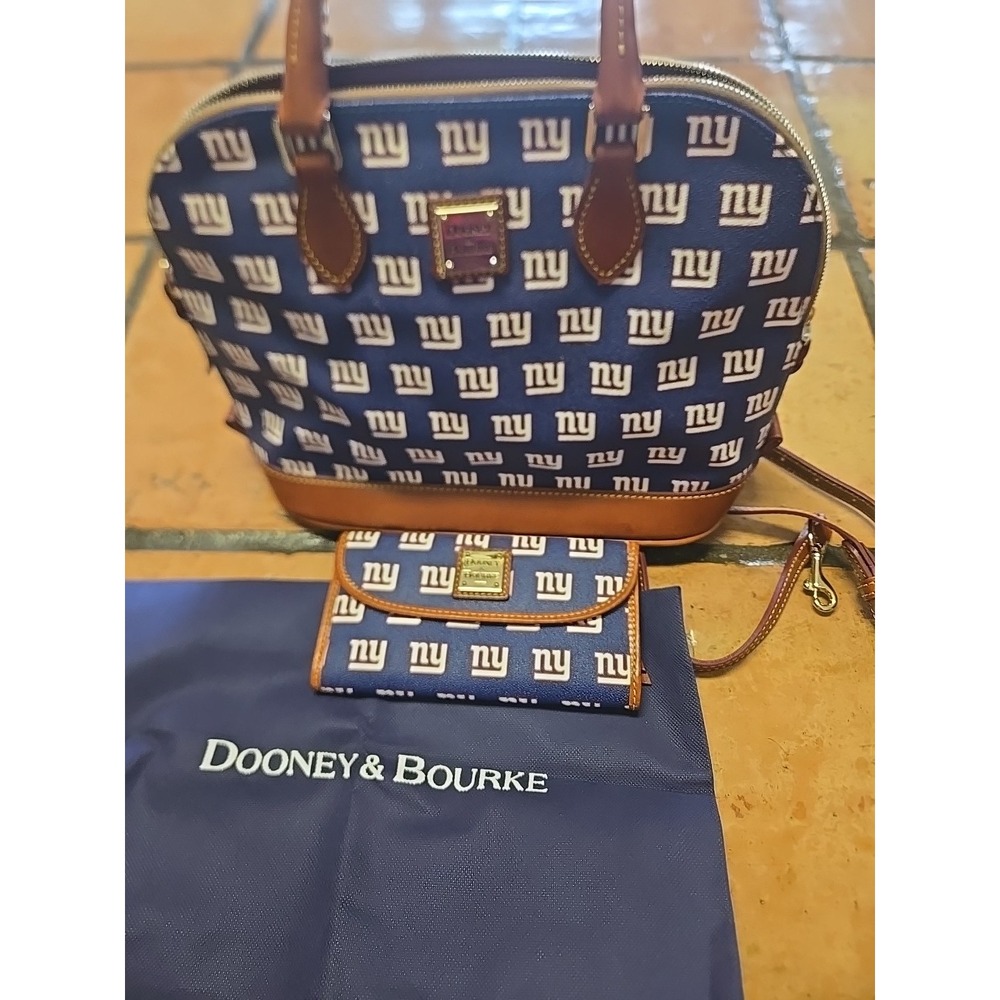 Dooney and Bourke New York Giants Handbag and Wallet Set Used A Couple Of Times